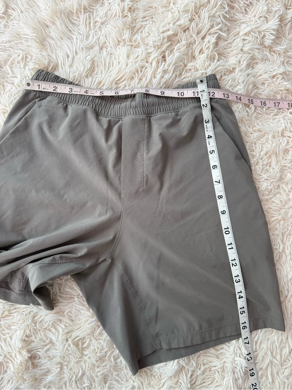 Lululemon Pace Breaker Linerless Short 7” Gray Grey Athletic Shorts S